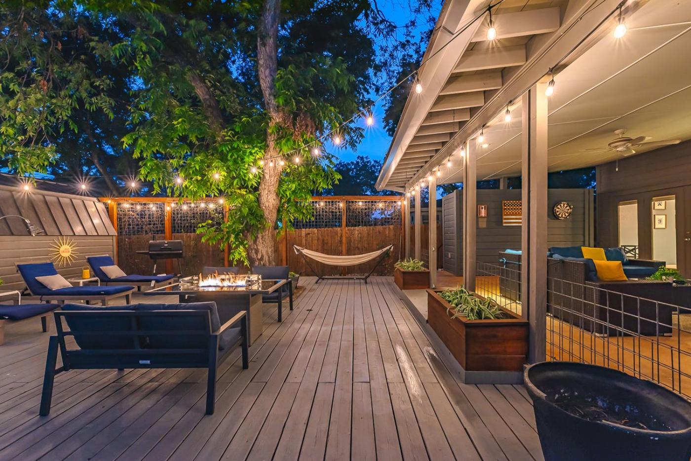 Serene Pool & Firepit In Stunning Home By Airport San Antonio Exterior foto